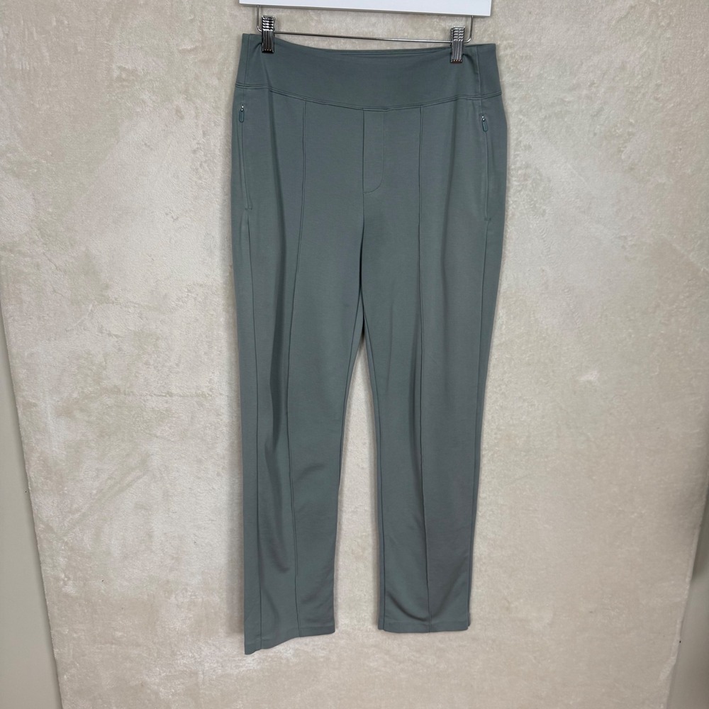 Athleta Eastbound Straight Pant Size 8 Sage Green Tencel Blend Zipper‎ Pockets